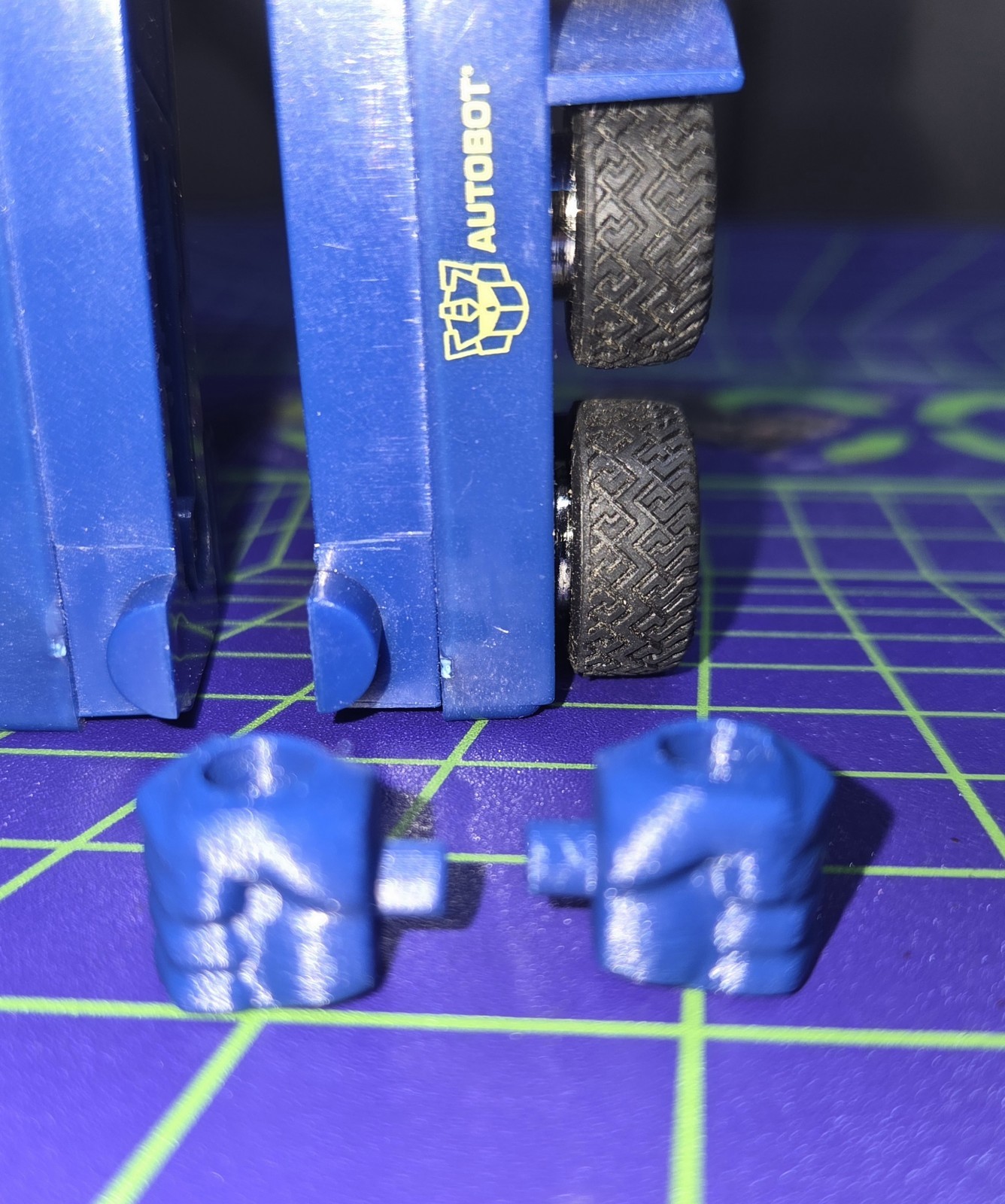 3D Printed Generation 2 Transformers G2 ONLY Optimus Prime Replacement Fist Set